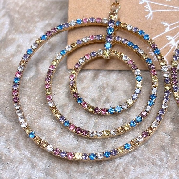 Brand New Pastel Rainbow Multicolored Triple Circle Rhinestone Drop Earrings - Picture 6 of 16